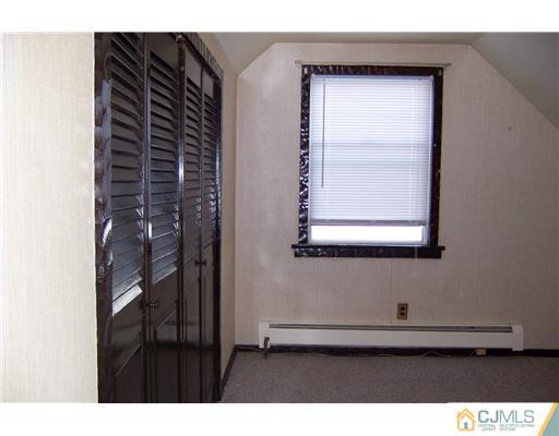 163 Midfield Road Colonia, NJ 07067 - Photo 12 of 21