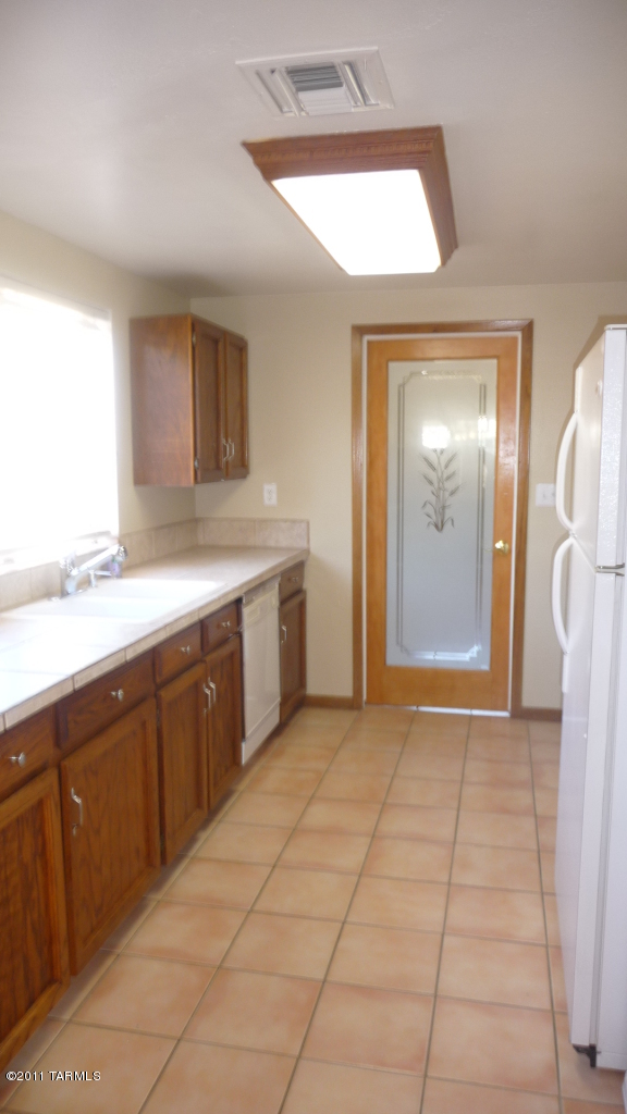 4373 West Rae Circle Tucson, AZ 85741 - Photo 9 of 15 Gallery Image 9