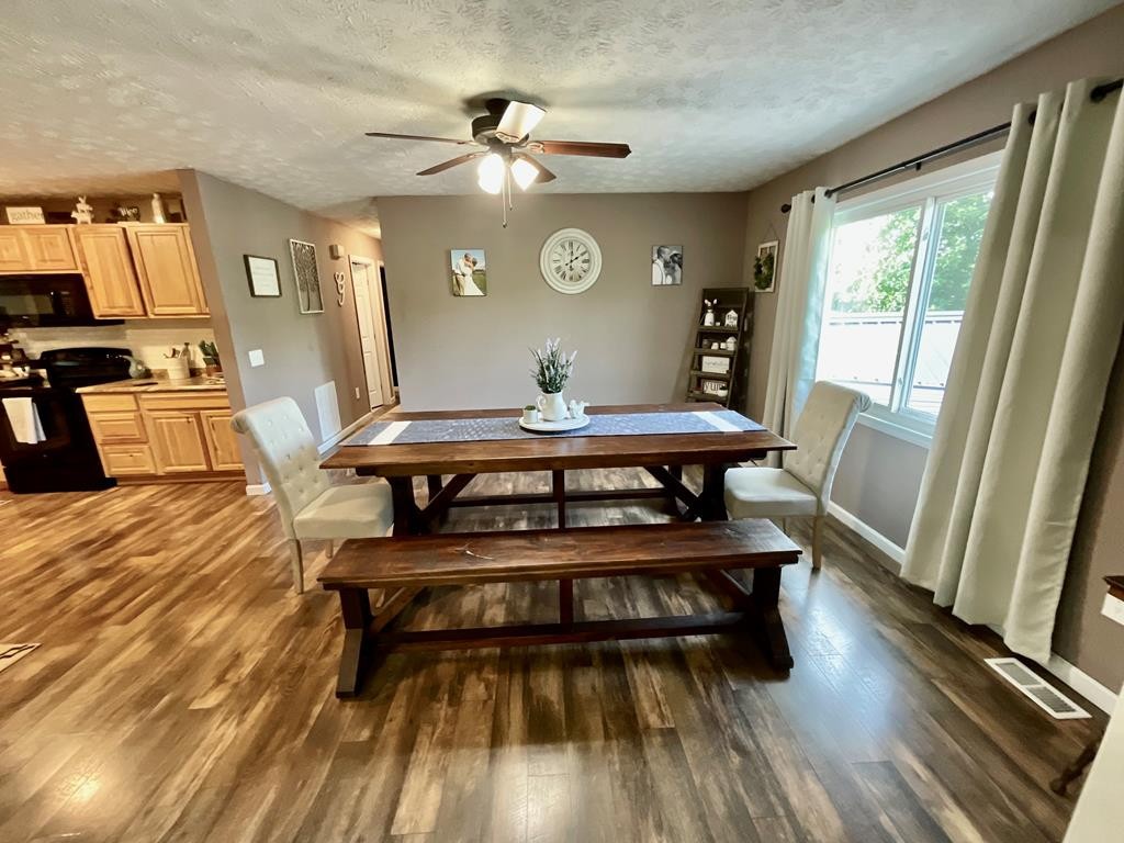 1509 Floyd Road Sevierville, TN 37876 - Photo 8 of 23 Gallery Image 8