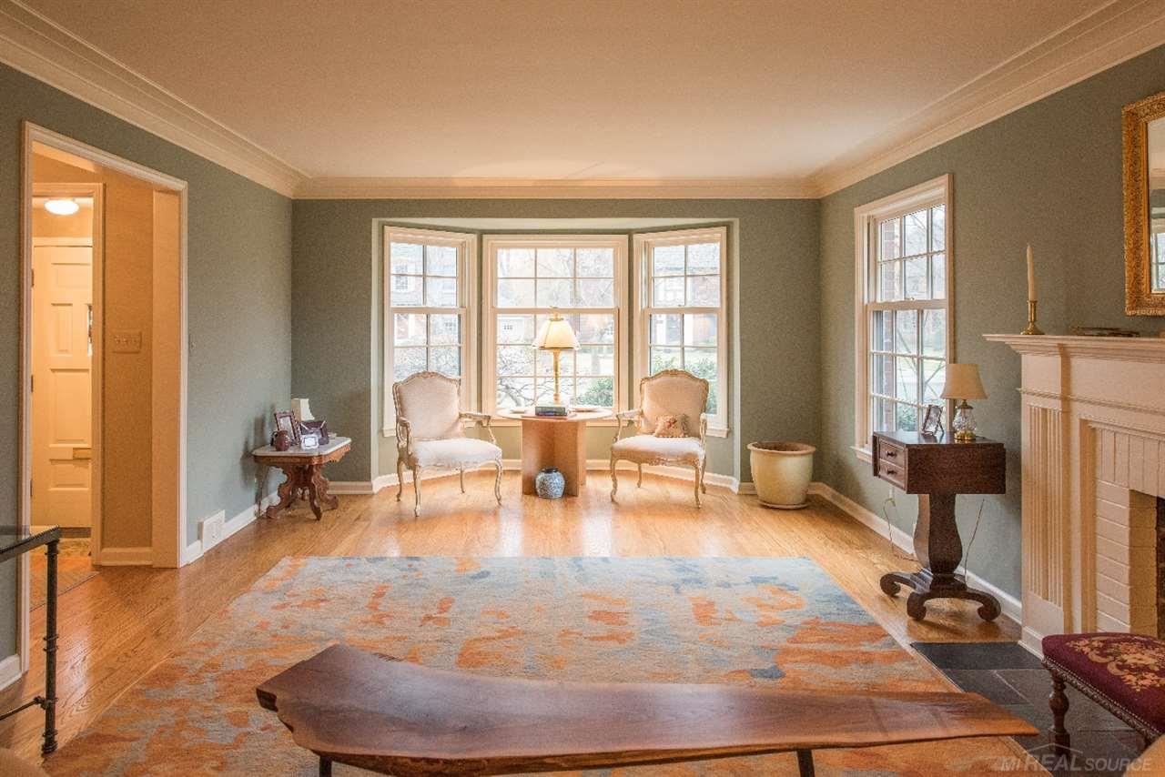 1052 Audubon Road Grosse Pointe Park, MI 48230 - Photo 7 of 46