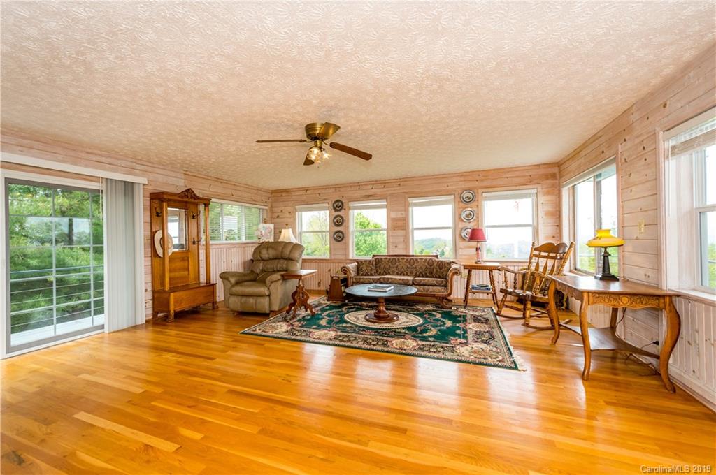 947 Windswept Ridge Road Canton, NC 28716 - Photo 11 of 48