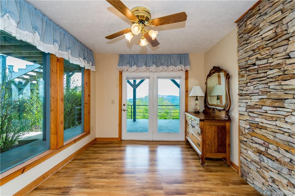 947 Windswept Ridge Road Canton, NC 28716 - Photo 22 of 48