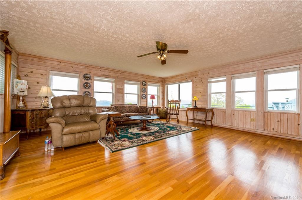 947 Windswept Ridge Road Canton, NC 28716 - Photo 10 of 48