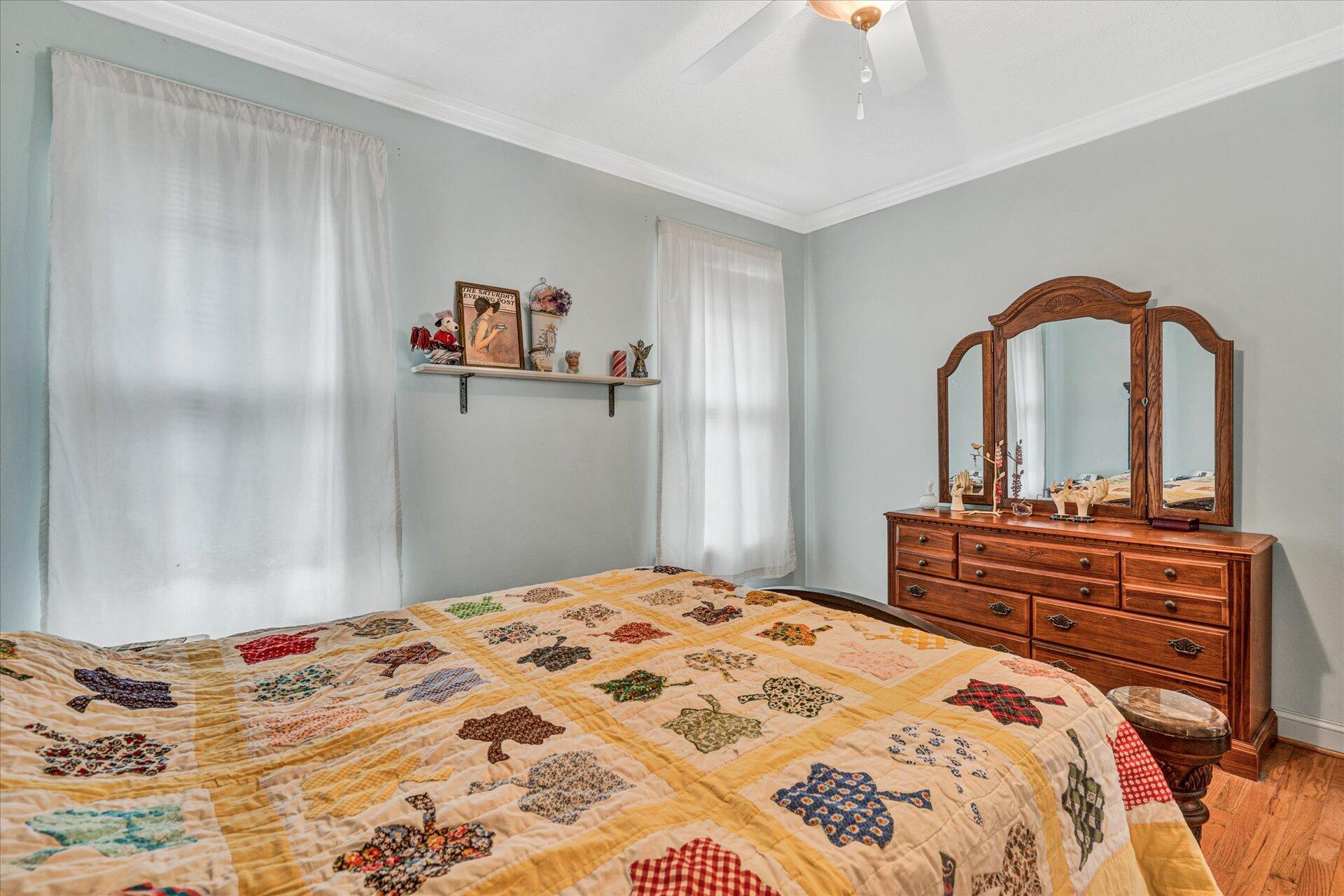 1213 Mountain View Road Vinton, VA 24179 - Photo 20 of 30 20-DSC5873