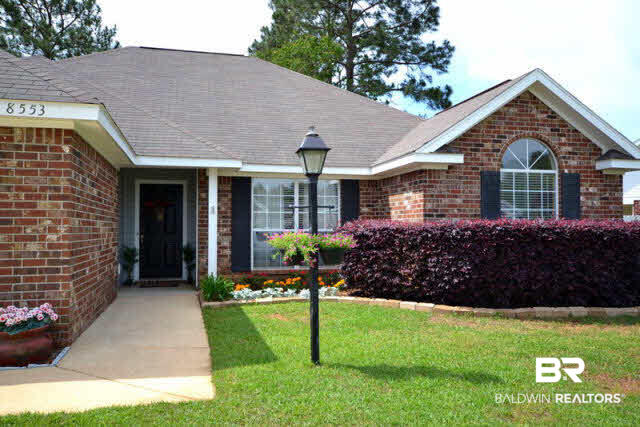 8553 Southern Oak Court Mobile, AL 36695 - Photo 2 of 26