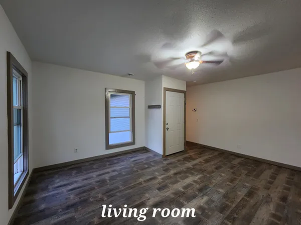 $1,050 | 424 College Street, Milton, WI 53563