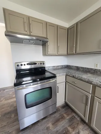 $1,050 | 424 College Street, Milton, WI 53563