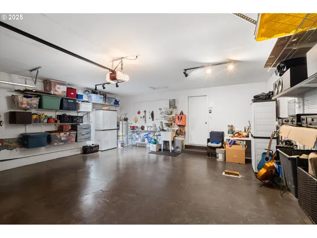 a view of a garage with stuff