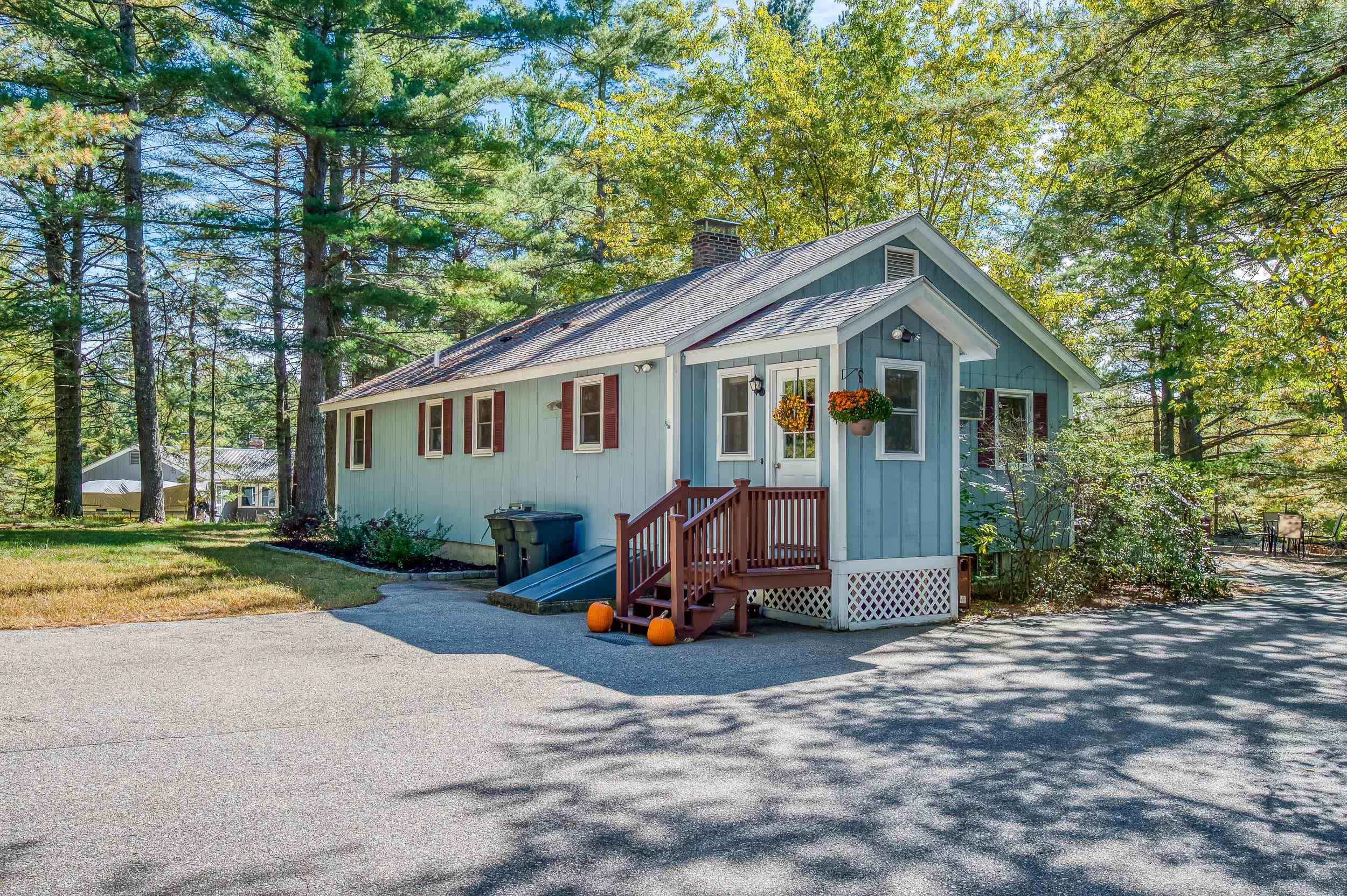 54 Old Mill Road Ossipee, NH 03814 - Photo 2 of 34