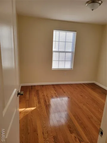 $1,600 | 709 Suburban Avenue, Ferguson, MO 63135