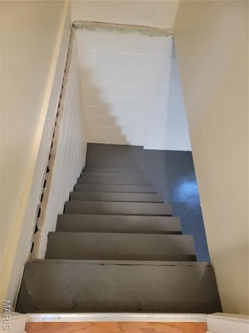 $1,600 | 709 Suburban Avenue, Ferguson, MO 63135