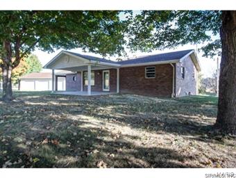 10242 Brickey Road Red Bud, IL 62278 - Photo 8 of 32