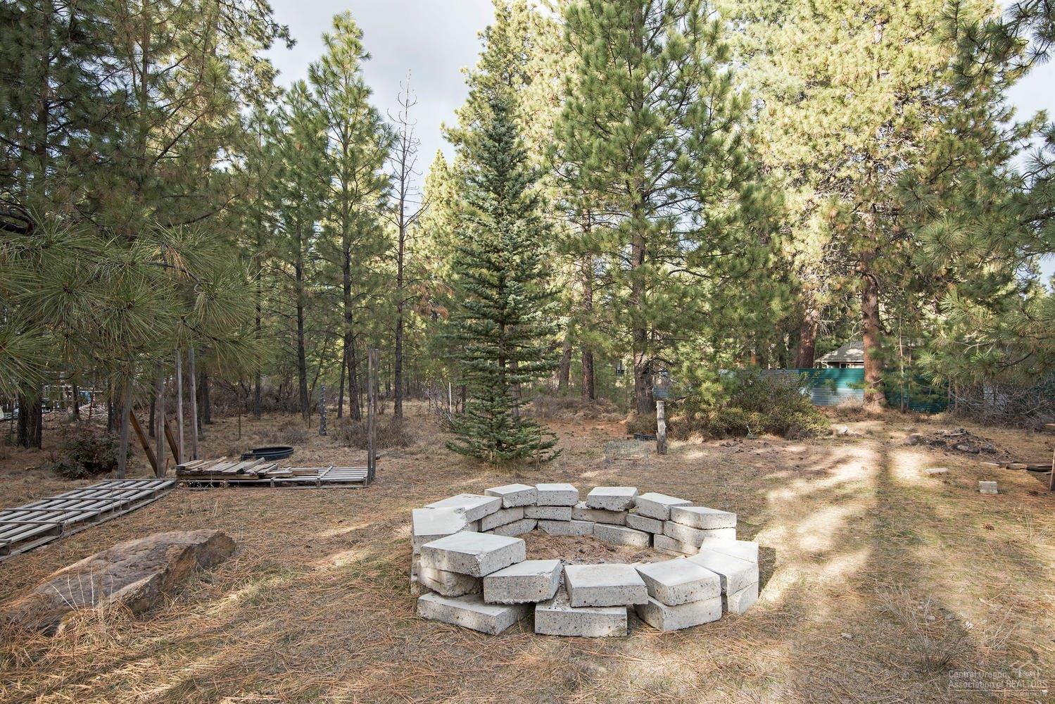 19196 Kiowa Road Bend, OR 97702 - Photo 16 of 16 Additional Photo