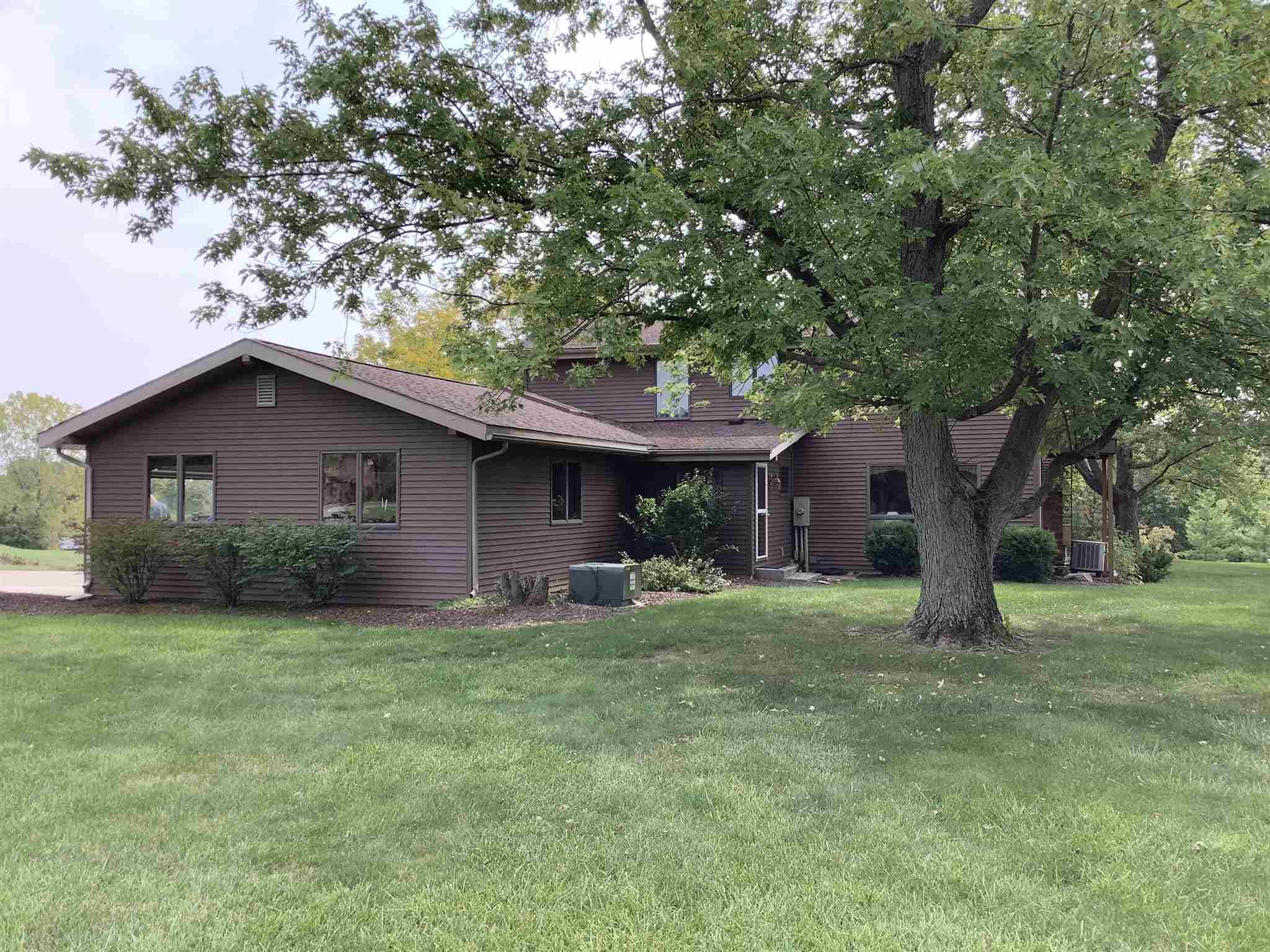 7560 North 300 East Decatur, IN 46733 - Photo 3 of 32