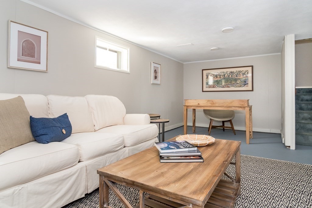 4 Stonybrook Road Medfield, MA 02052 - Photo 20 of 25