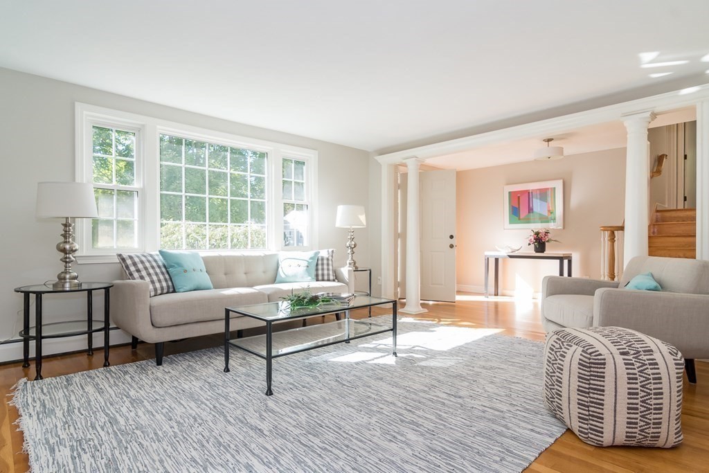 4 Stonybrook Road Medfield, MA 02052 - Photo 7 of 25