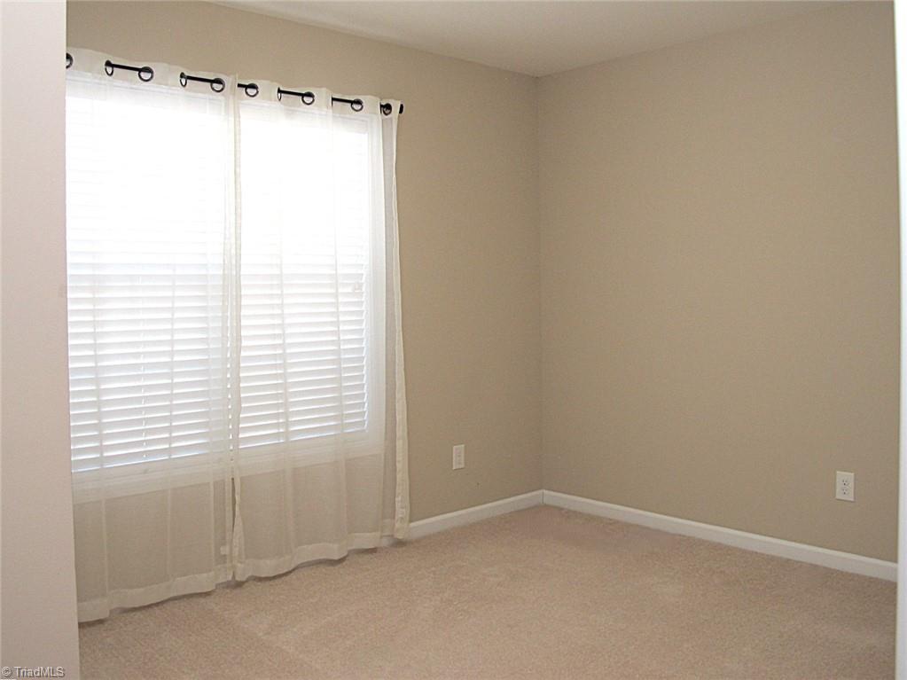 683 Chas Court High Point, NC 27265 - Photo 11 of 18