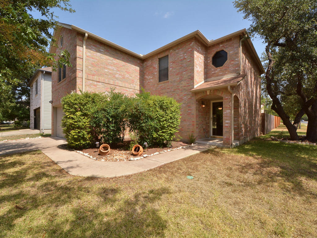 7424 Pusch Ridge Loop Austin, TX 78749 - Photo 1 of 1 Gallery Image 1