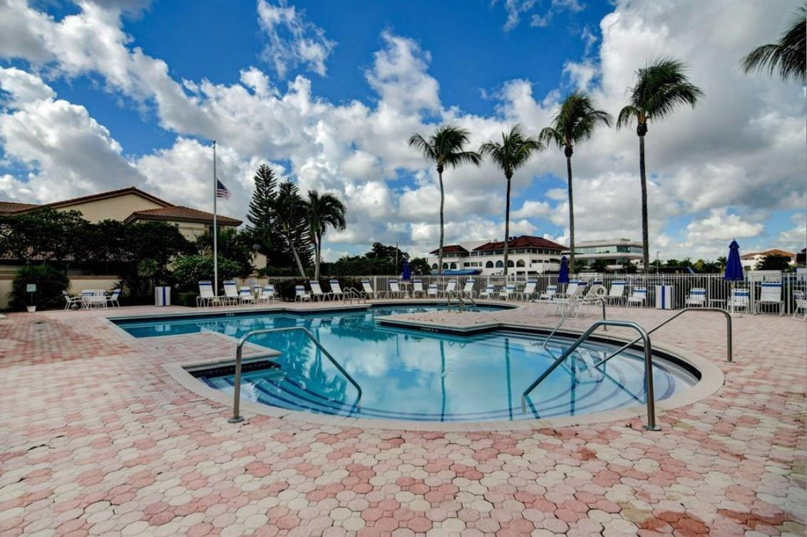 6688 Via Regina Boca Raton, FL 33433 - Photo 43 of 47 Photo 44