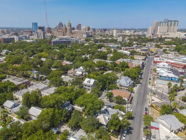 $1,200 | 302 Madison, Unit 4, San Antonio, TX 78204