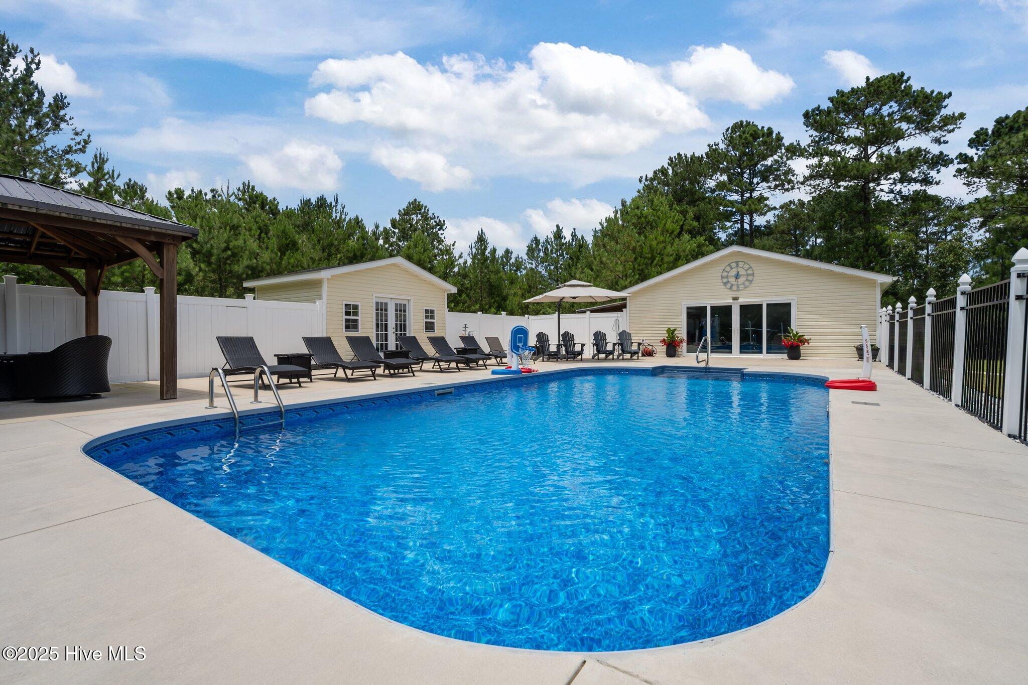 244 Newbold Road Jacksonville, NC 28540 - Photo 32 of 50 49-web-or-mls-09