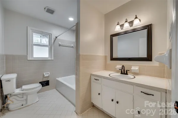 $2,600 | 1615 Tillman Street, Rock Hill, SC 29730