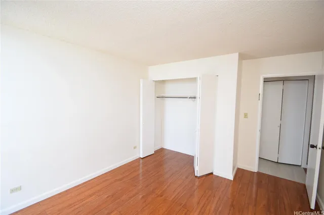 $2,000 | 3045 Ala Napuaa Place, Unit 1520, Honolulu, HI 96818