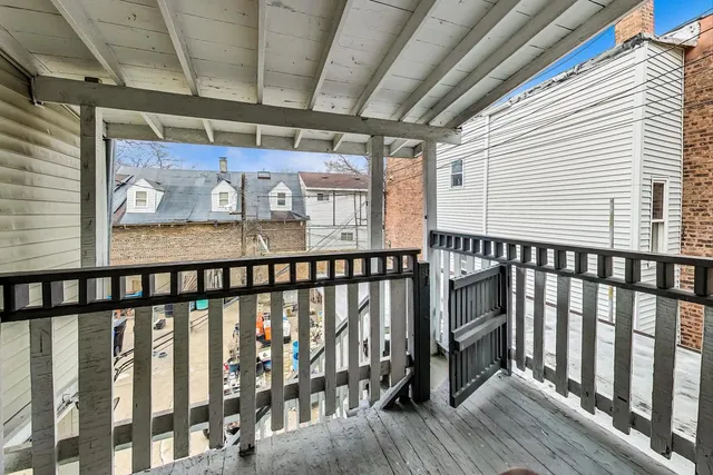 $799,000 | 700 North Kedzie Avenue, Chicago, IL 60624