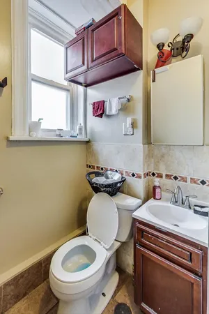 $799,000 | 700 North Kedzie Avenue, Chicago, IL 60612