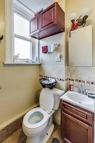 $799,000 | 700 North Kedzie Avenue, Chicago, IL 60624