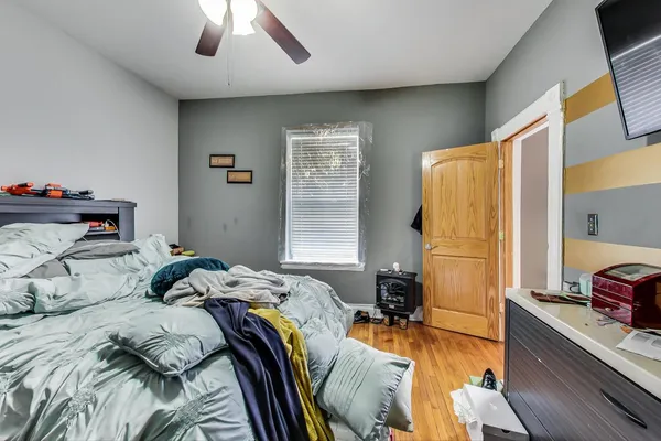 $799,000 | 700 North Kedzie Avenue, Chicago, IL 60612