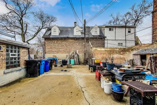 $799,000 | 700 North Kedzie Avenue, Chicago, IL 60624