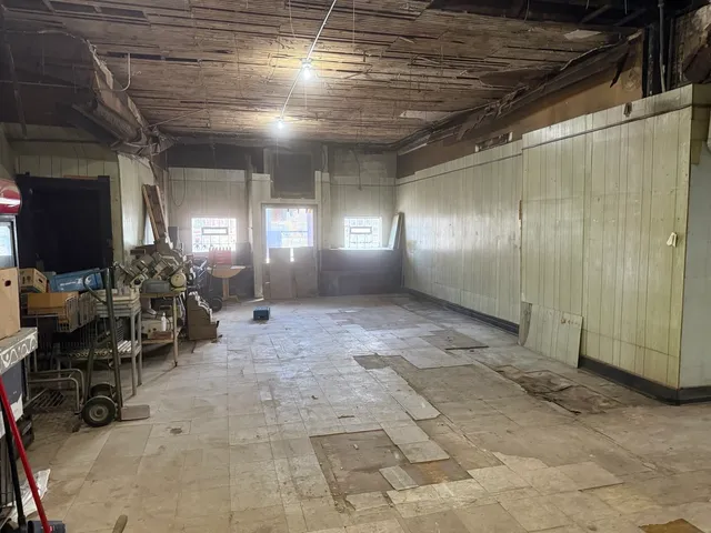 $799,000 | 700 North Kedzie Avenue, Chicago, IL 60624