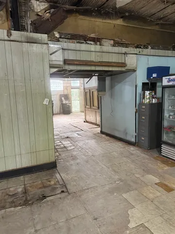 $799,000 | 700 North Kedzie Avenue, Chicago, IL 60624