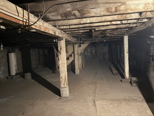 $799,000 | 700 North Kedzie Avenue, Chicago, IL 60624