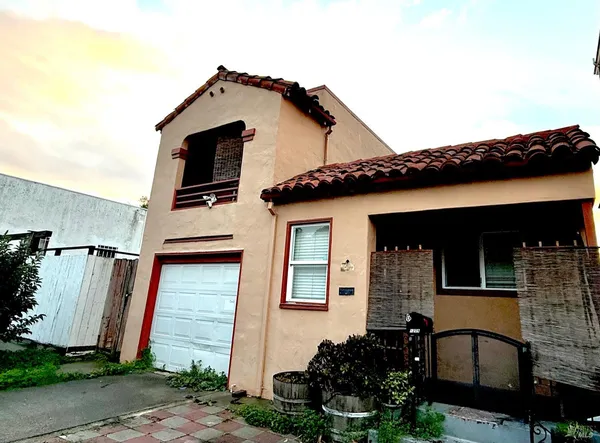 $399,000 | 1209 Sacramento Street, Vallejo, CA 94590