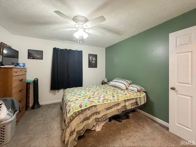 $225,000 | 3923 400 South, Kokomo, IN 46902