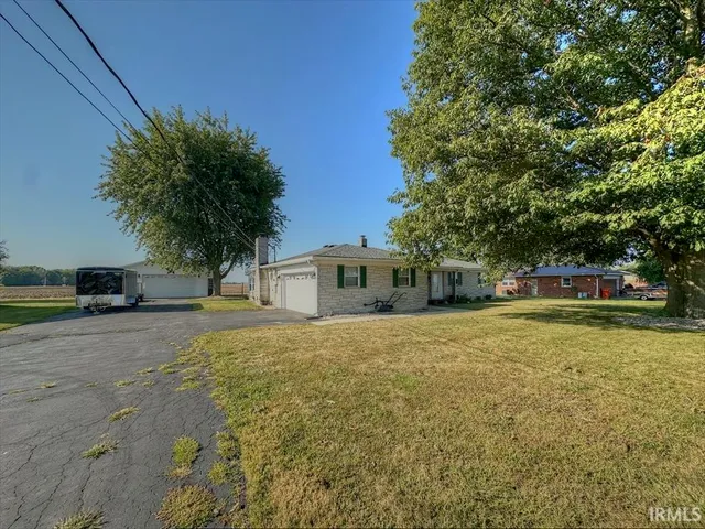 $225,000 | 3923 400 South, Kokomo, IN 46902