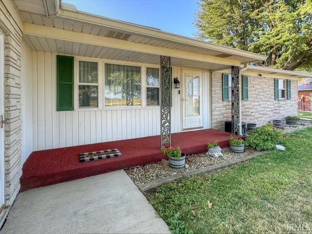 $225,000 | 3923 400 South, Kokomo, IN 46902