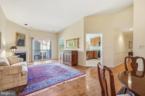 $424,900 | 10 Bandon Court, Unit 302, Lutherville-Timonium, MD 21093