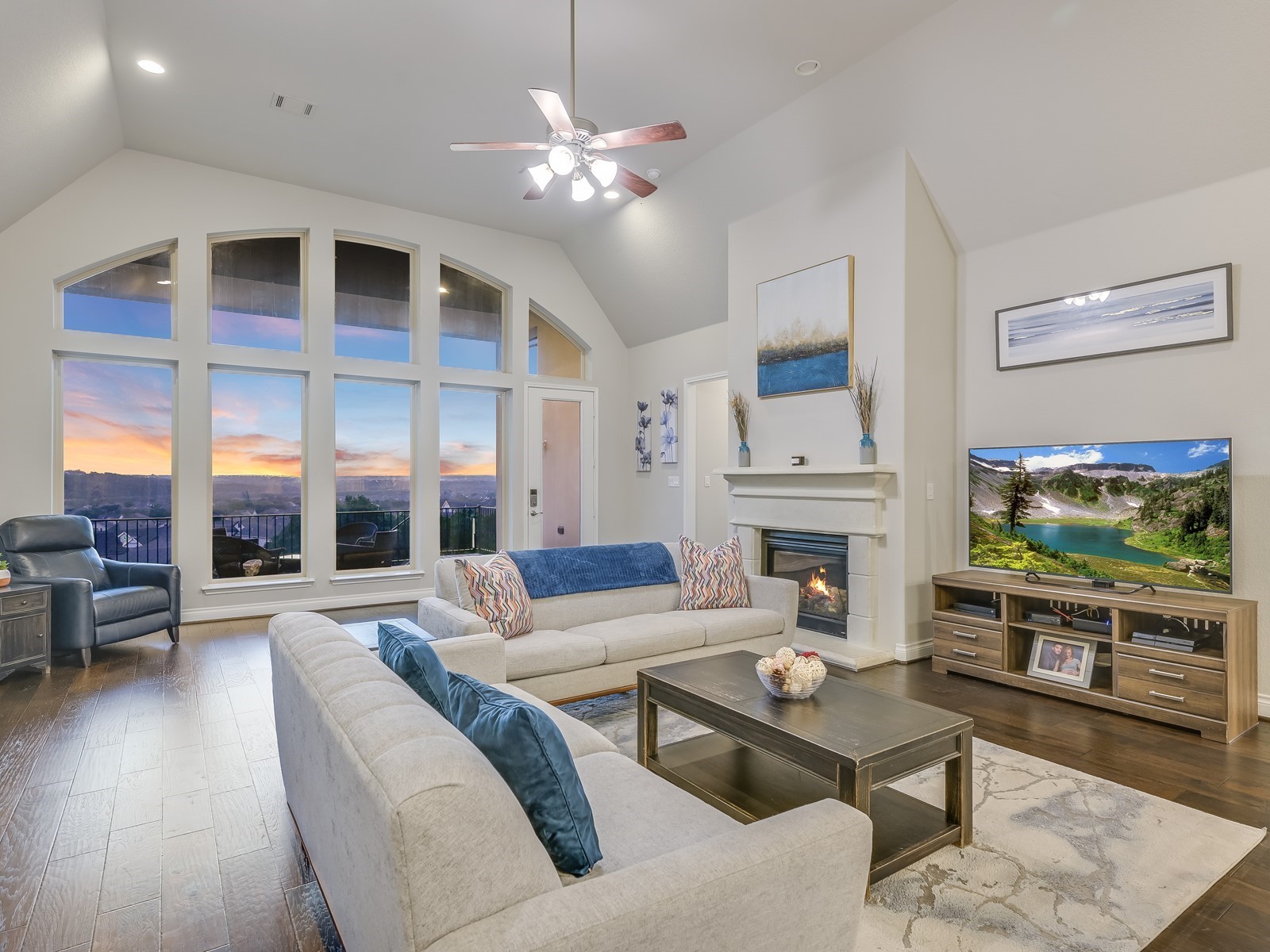 424 Rancho Sienna Loop Georgetown, TX 78628 - Photo 1 of 1 Gallery Image 1