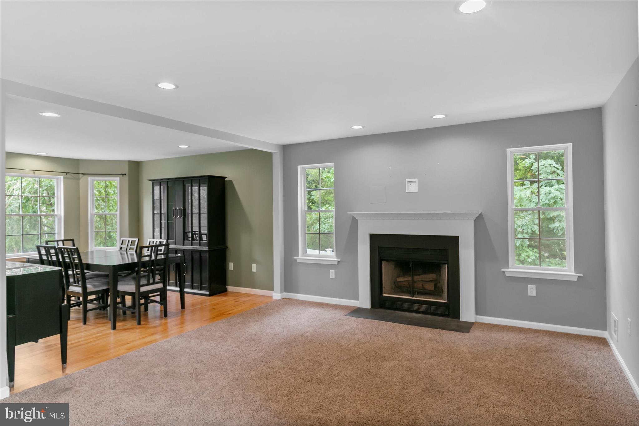 2 Rossi Road Cookstown, NJ 08511 - Photo 10 of 32