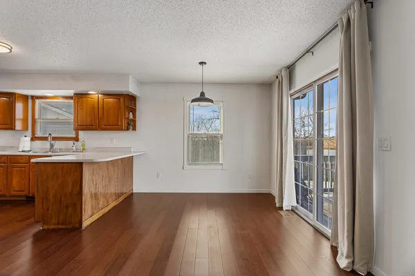 $274,900 | 509 Crestwood Drive, Champaign, IL 61822