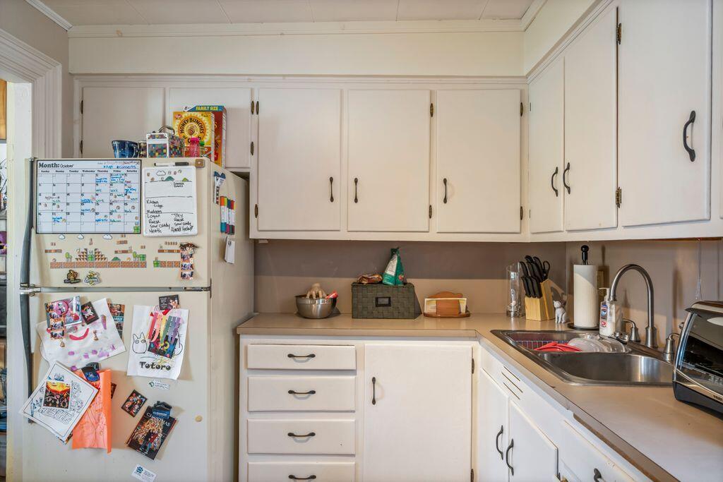 24 Dyer Street Saco, ME 04072 - Photo 29 of 63 Unit 1 - Kitchen