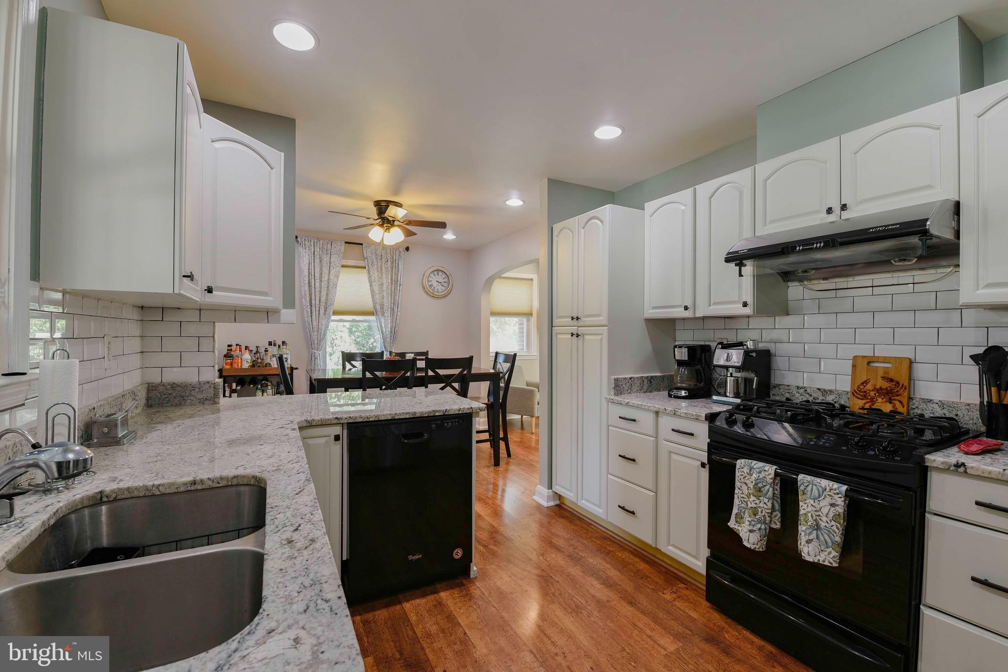 4510 Silver Spring Road Perry Hall, MD 21128 - Photo 20 of 33 Kitchen