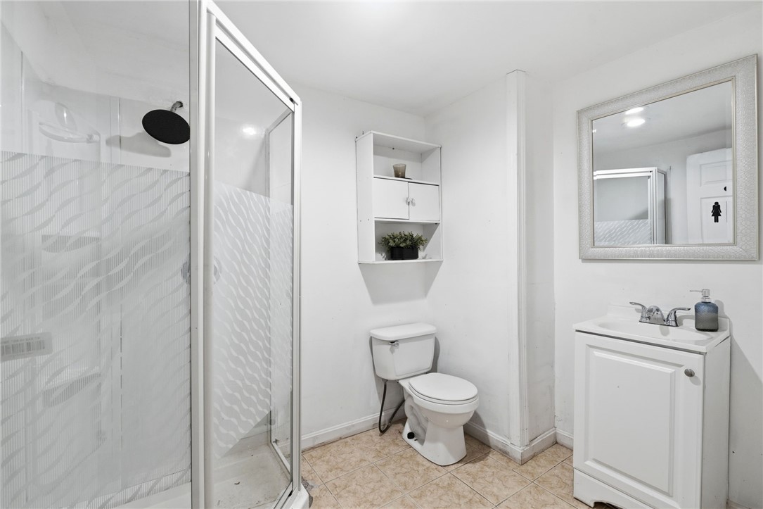 30 Pekin Street Providence, RI 02908 - Photo 31 of 44