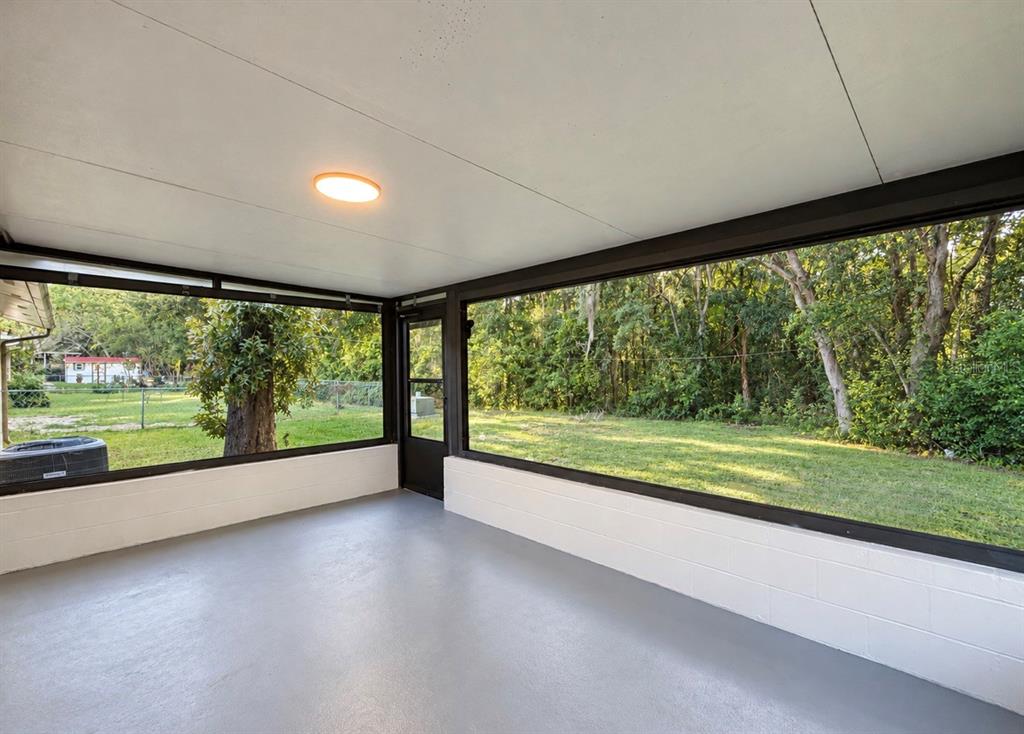 14420 Southwest 43rd Court Road Ocala, FL 34473 - Photo 8 of 20 Gallery Image 8