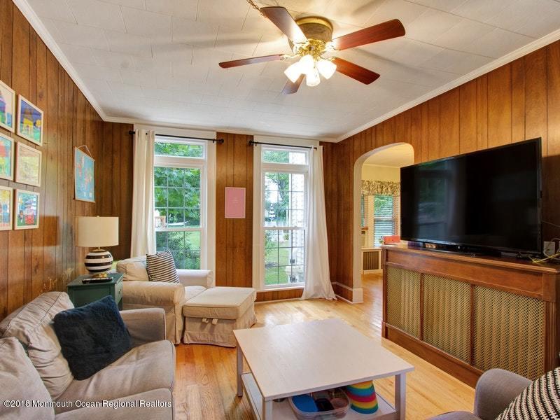 9 Morris Street Freehold, NJ 07728 - Photo 12 of 26 012-290009-IMG_5512_6964804