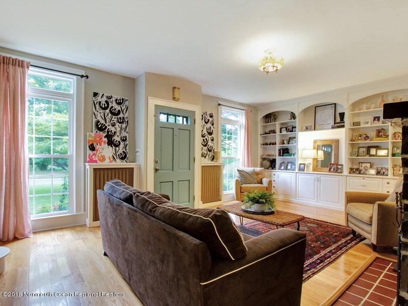 9 Morris Street Freehold, NJ 07728 - Photo 5 of 26 005-290009-IMG_5488_6964796