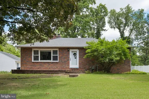 $315,000 | 515 Almonesson Road, Blackwood, NJ 08012